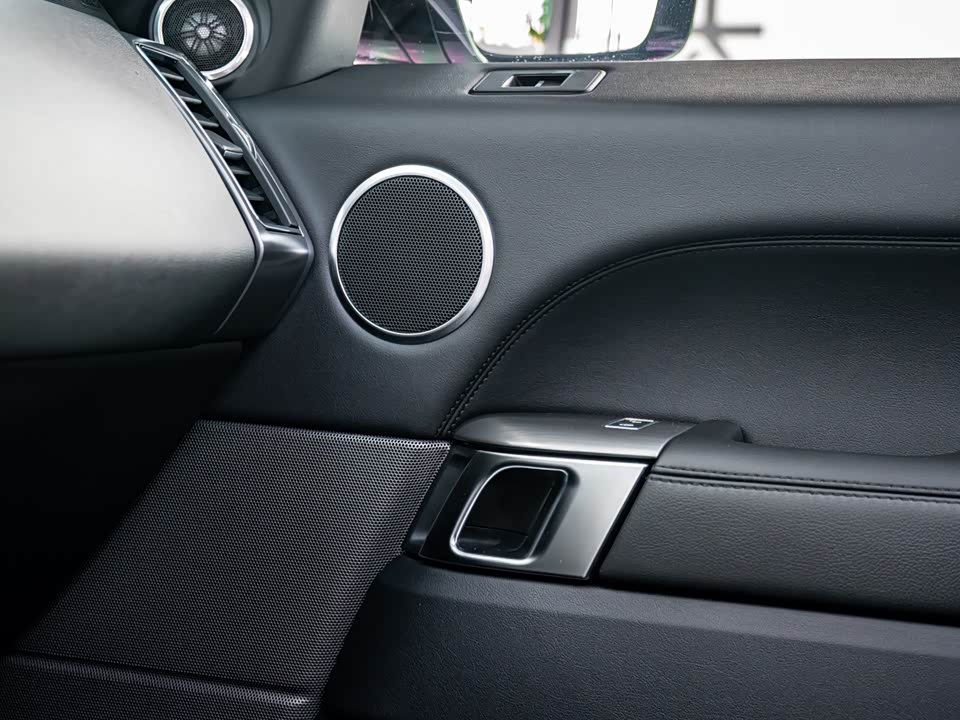 Land Rover Range Rover Sport Land Rover Range Rover Sport