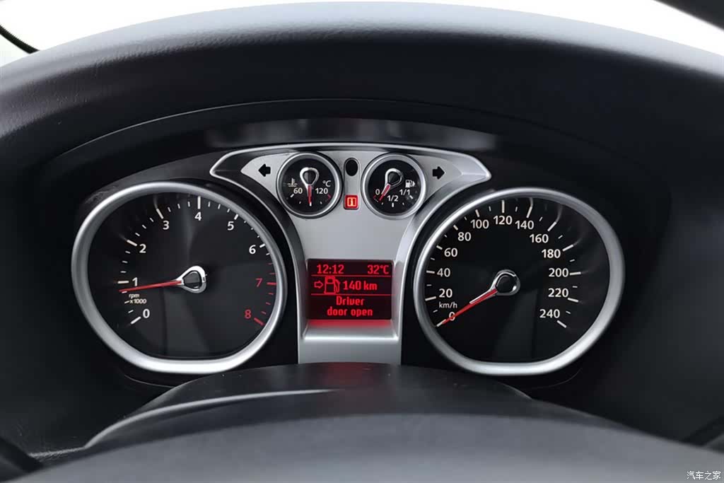 Ford Focus, 2015 14