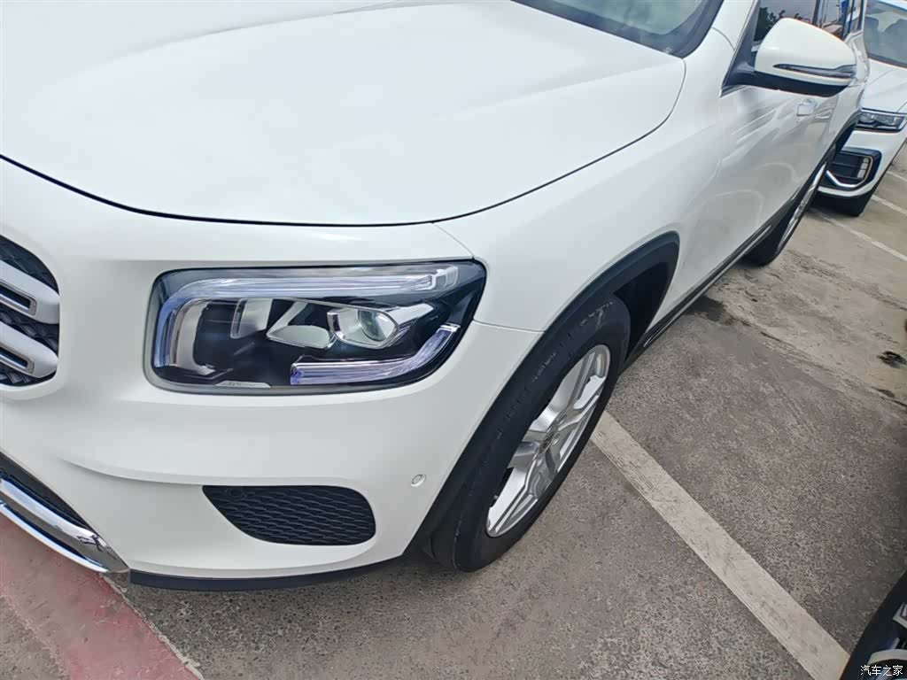 Mercedes-Benz GLB, 2023 24