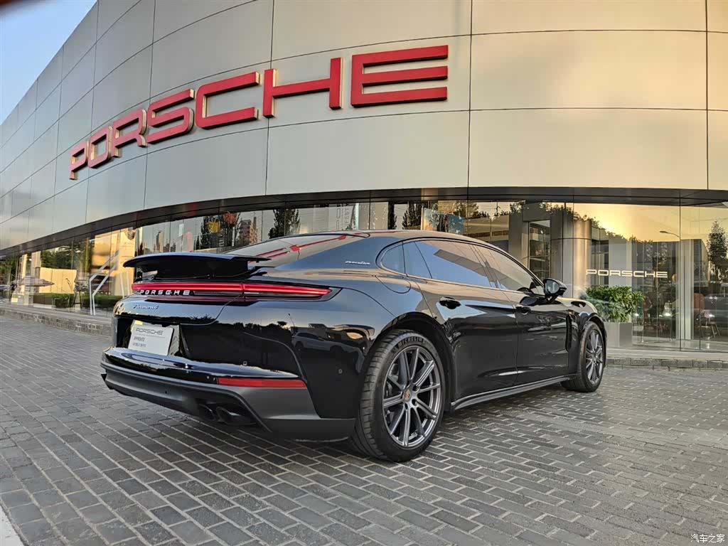 Porsche Panamera, 2024 16
