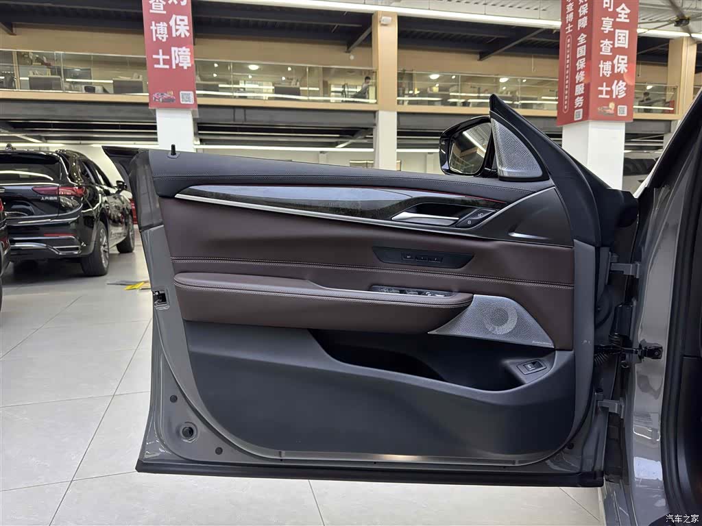 BMW 6 Series GT, 2022 13