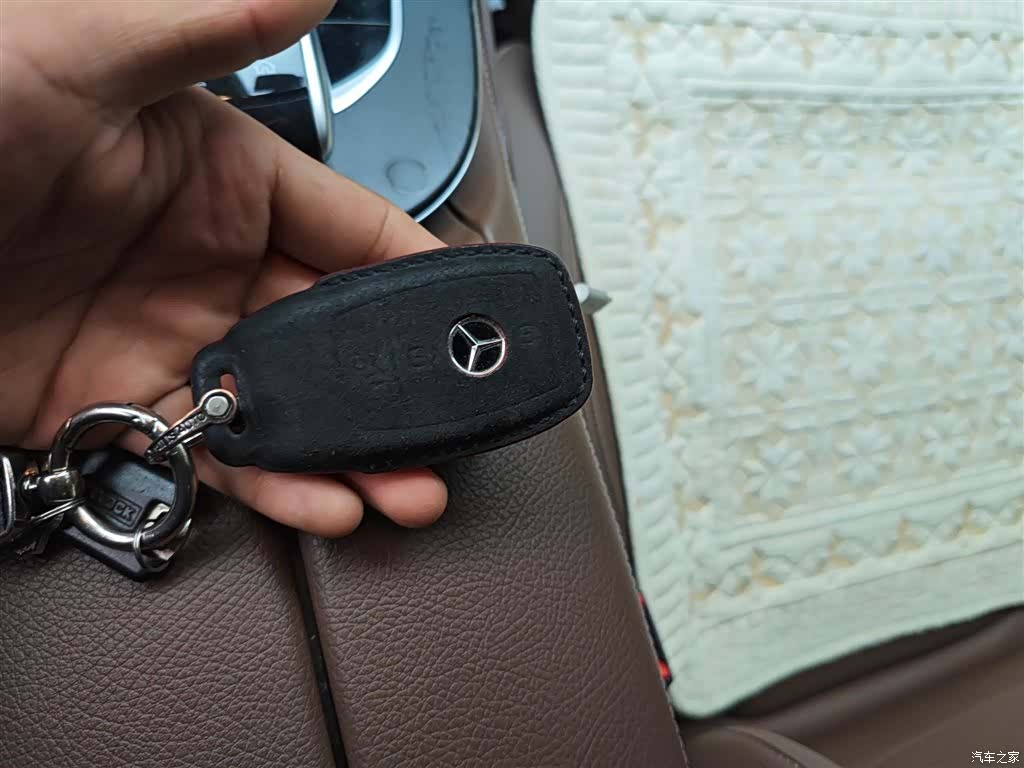 Mercedes-Benz E-Class, 2018 12