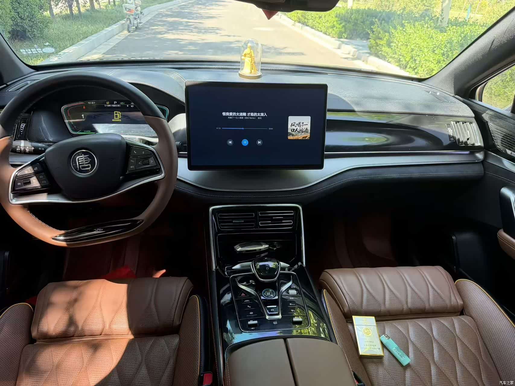 BYD Tang, 2022 9