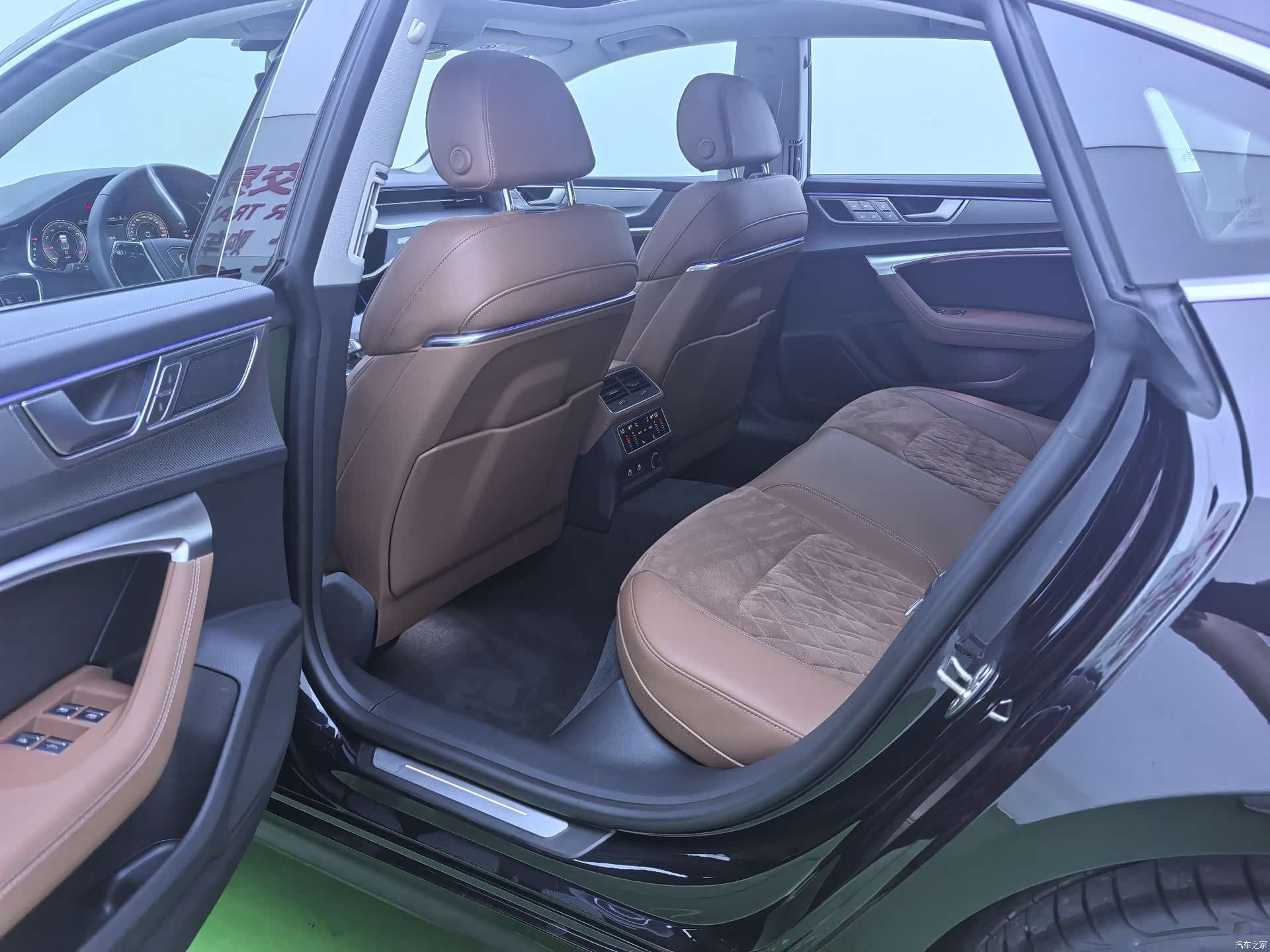 Audi A7L, 2024 8