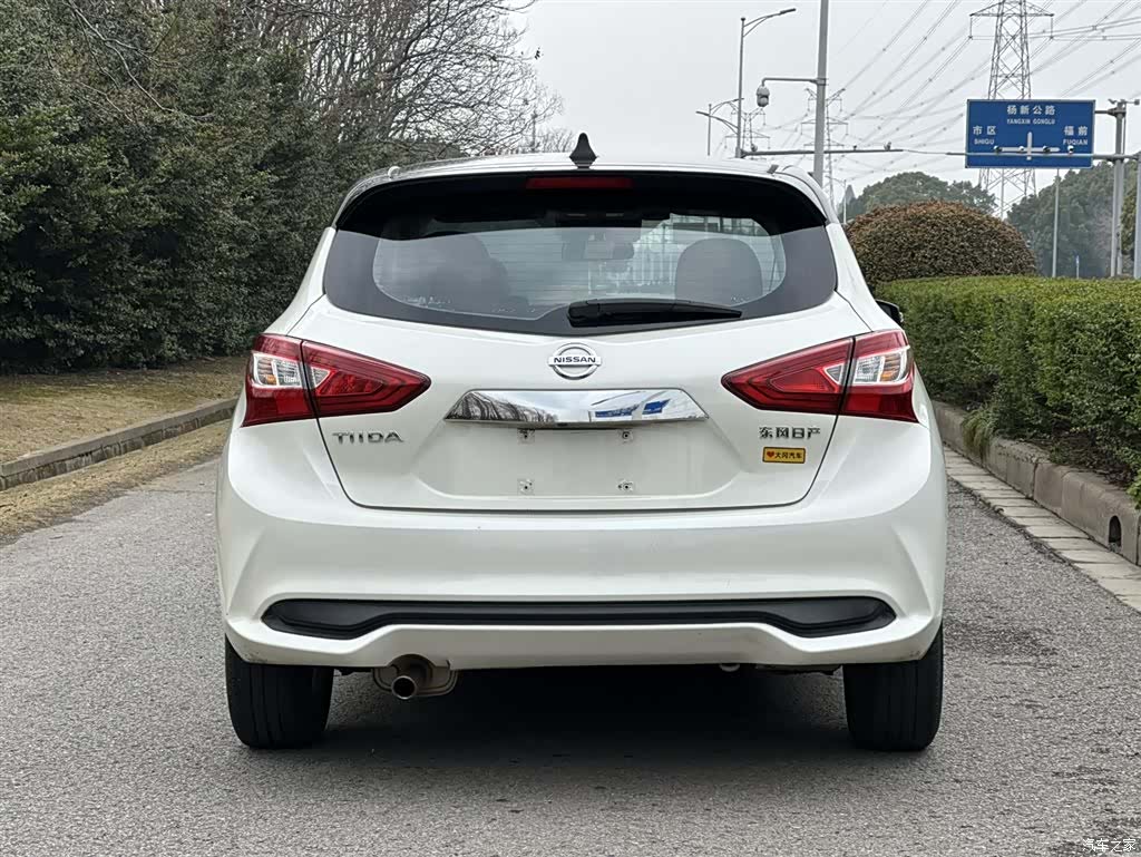 Nissan Tiida, 2021 4