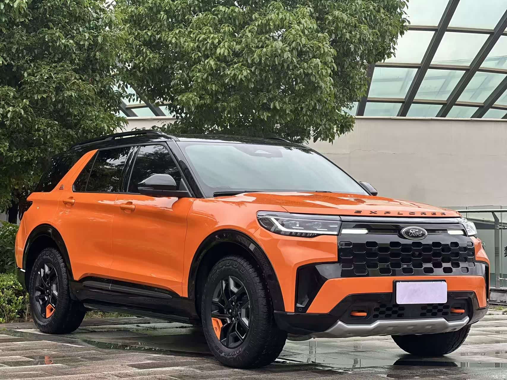 Ford Explorer, 2024 3
