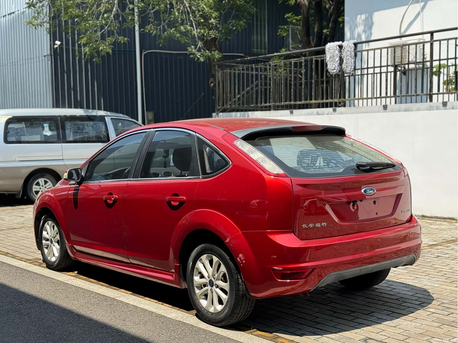 Ford Focus, 2012 17
