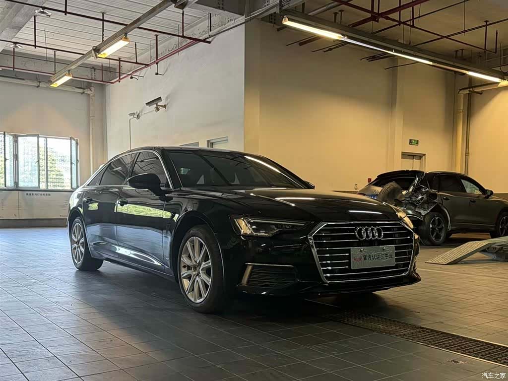 Audi A6L, 2021 3