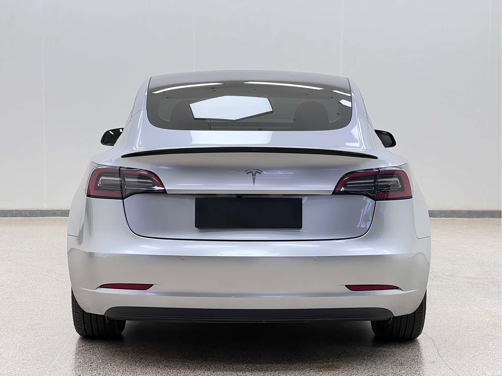 Tesla Model 3, 2023 6