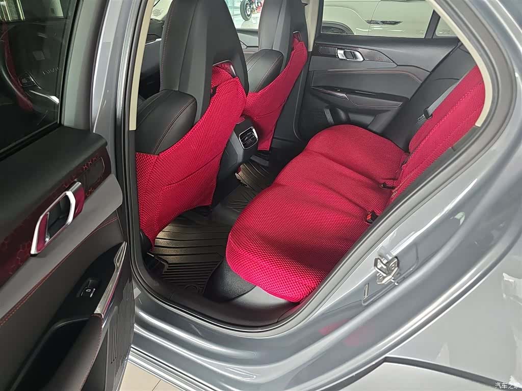 Lynk & Co 01, 2019 20