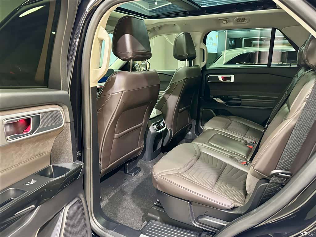Ford Explorer, 2026 26