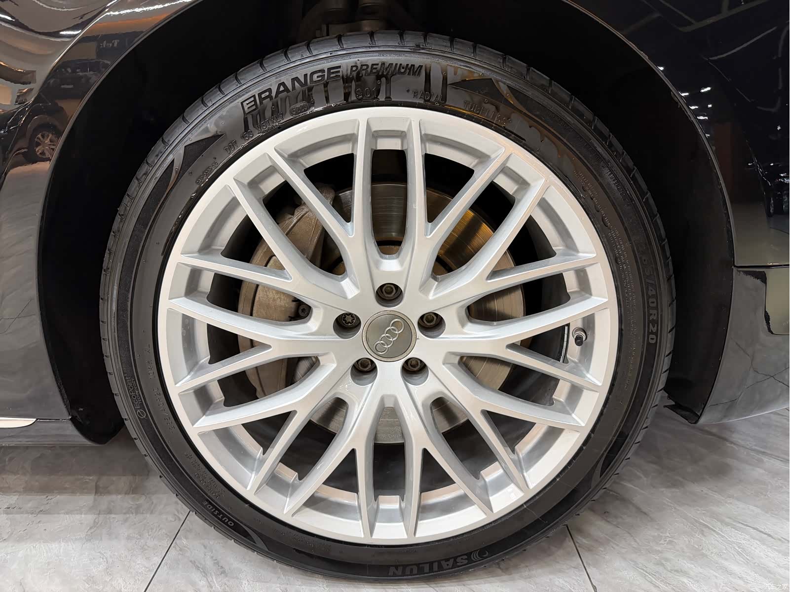 Audi A8L, 2013 27