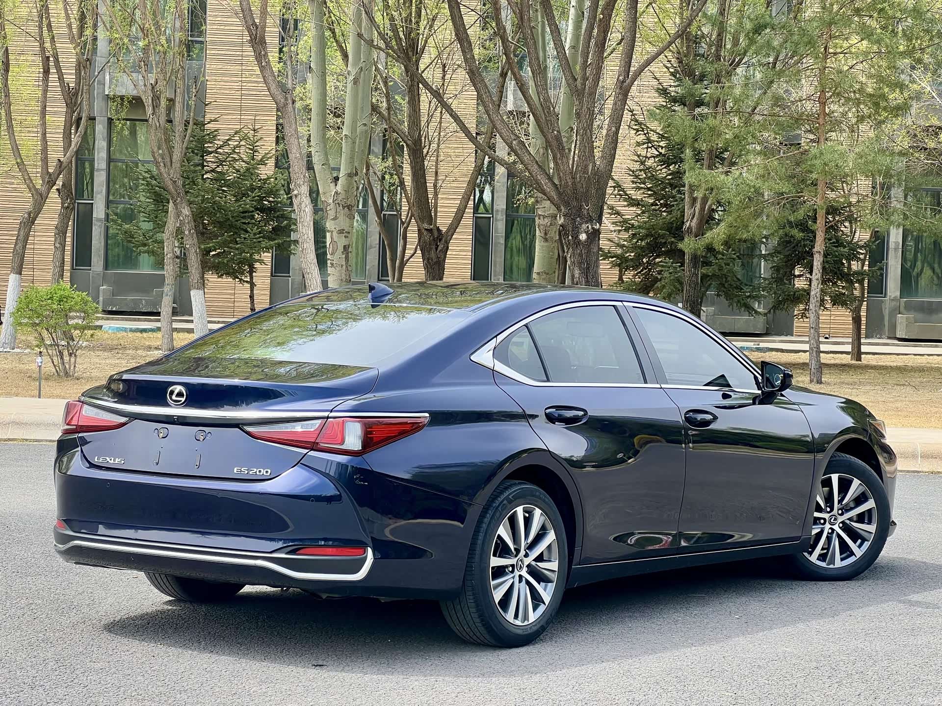 Lexus ES, 2020 15