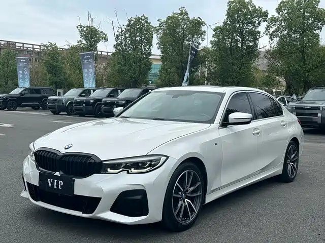 BMW 3 Series 2021 — купить из Китая под заказ