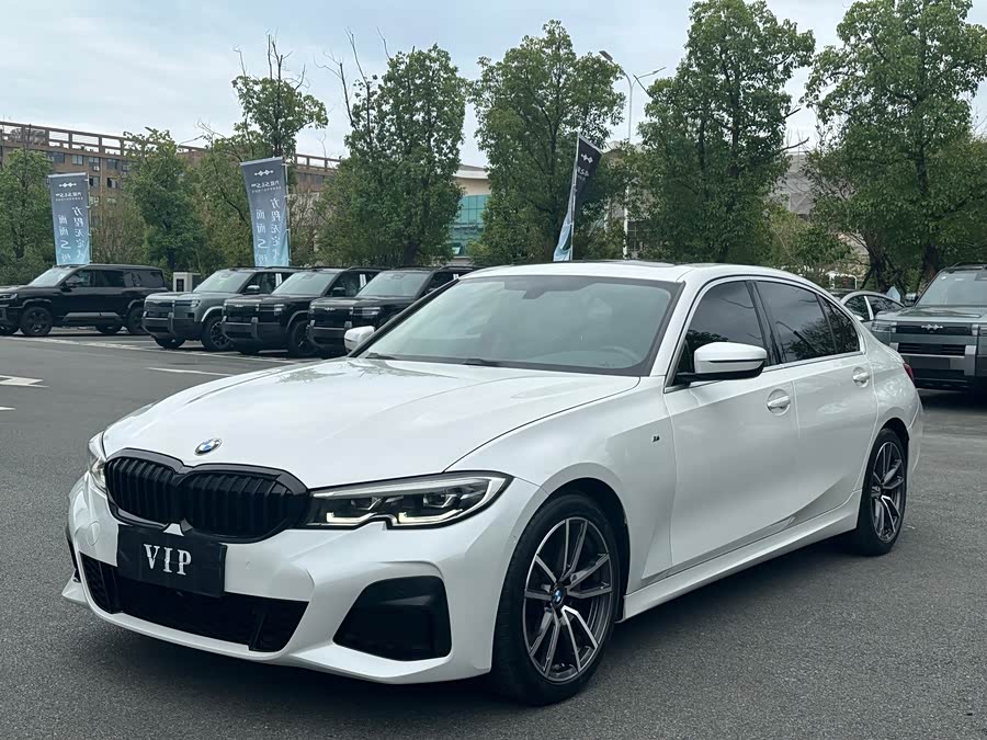 BMW 3 Series 2021, фото 1