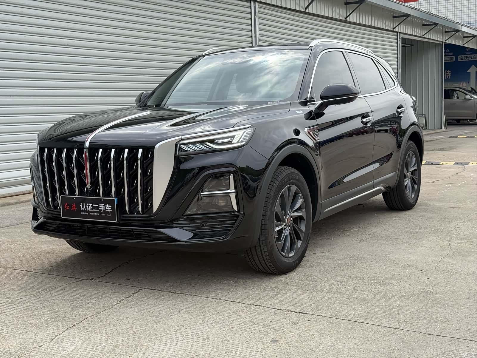 Hongqi HS5, 2025 1