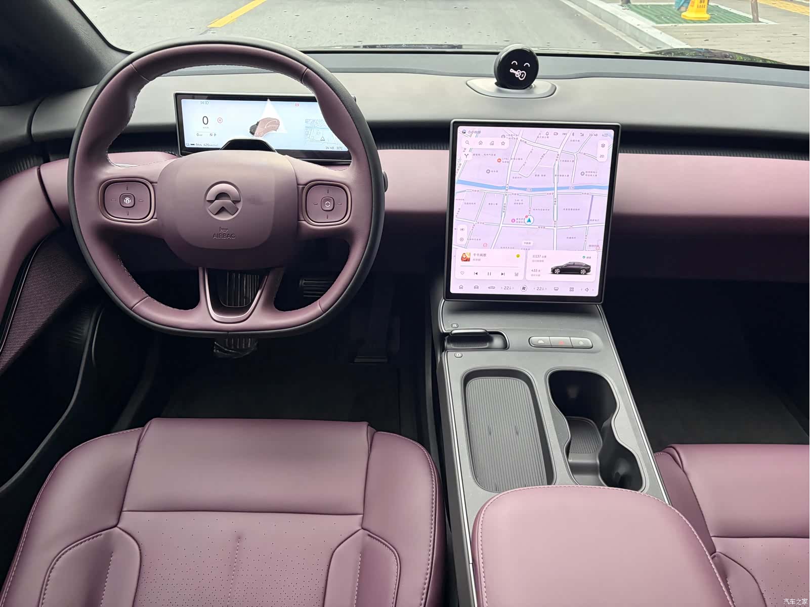 NIO ET5, 2025 10
