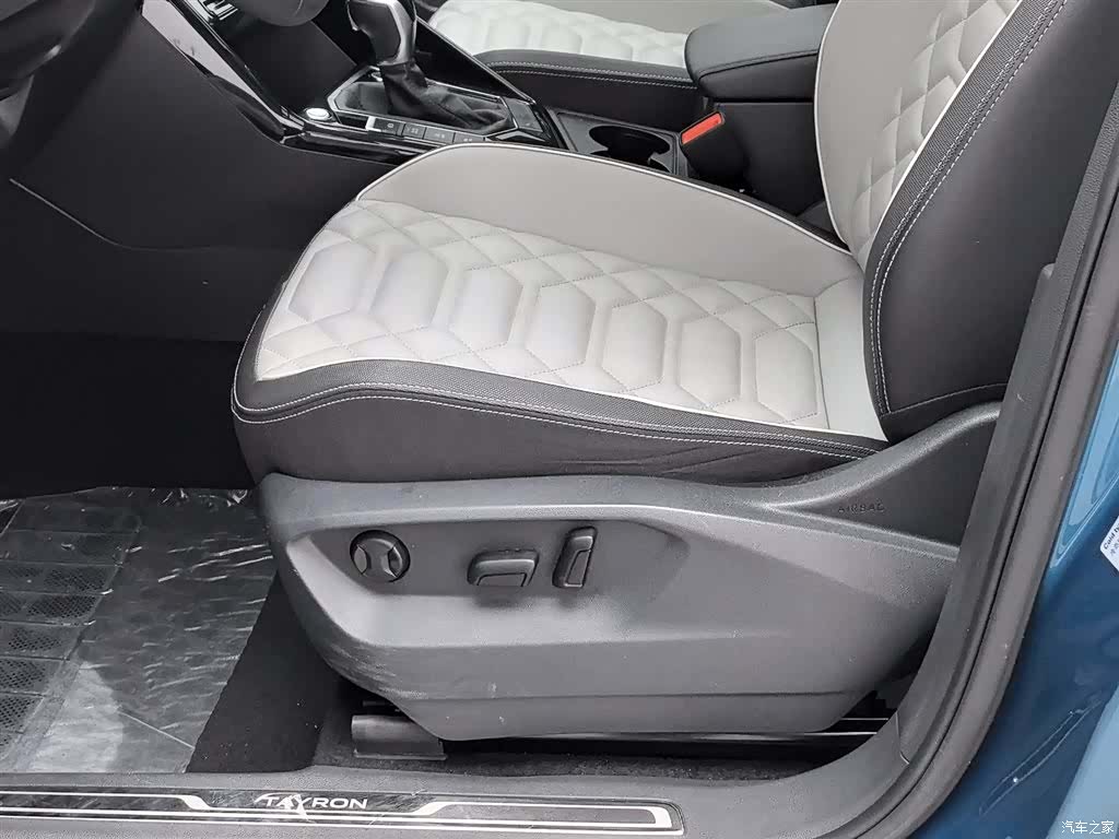 Volkswagen Tayron, 2022 20