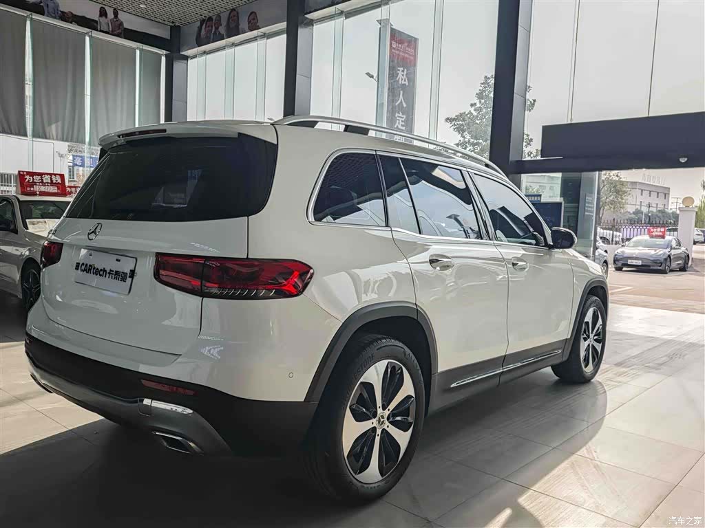 Mercedes-Benz GLB, 2022 все фото