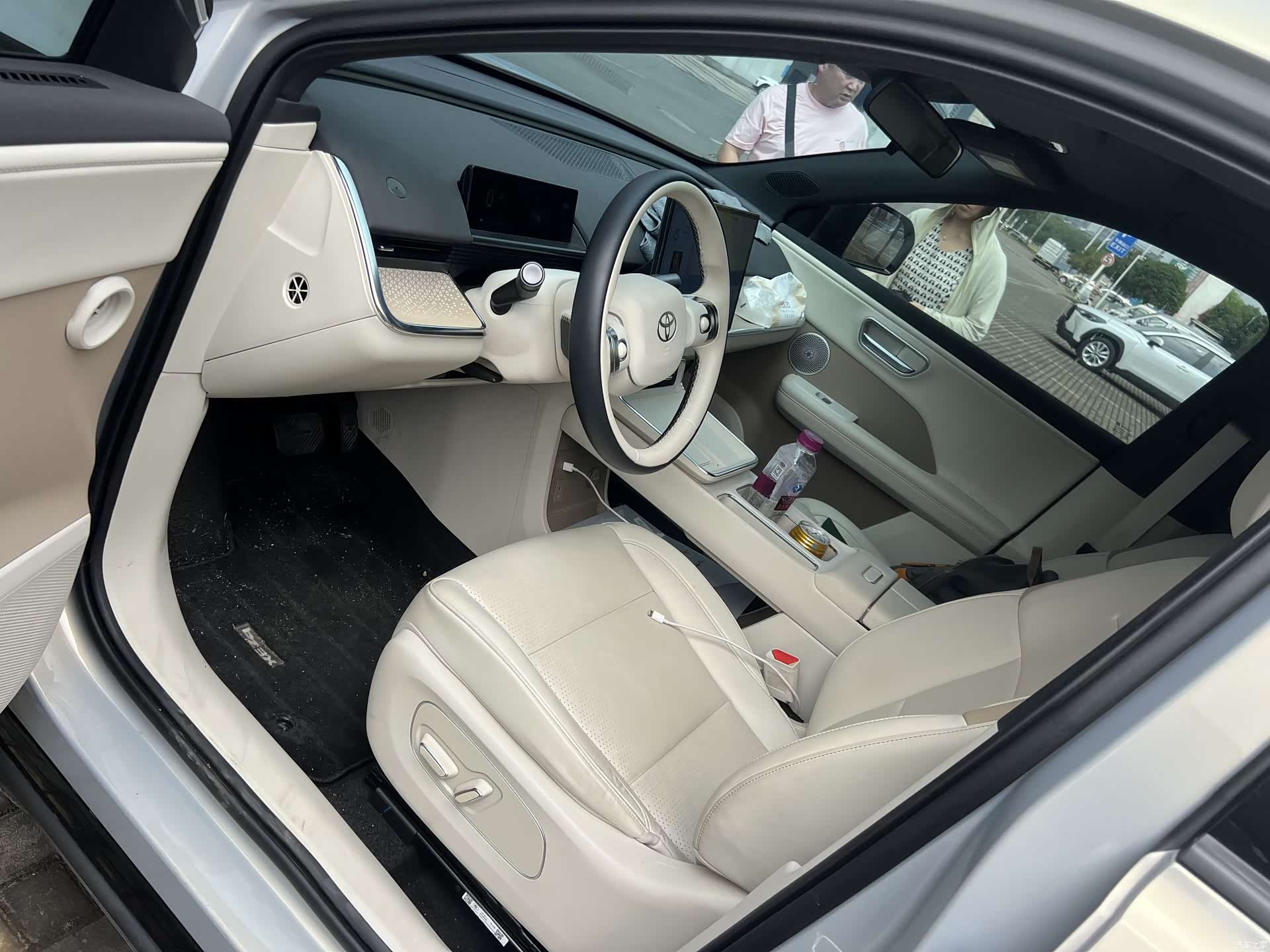 Toyota 3X, 2025 все фото