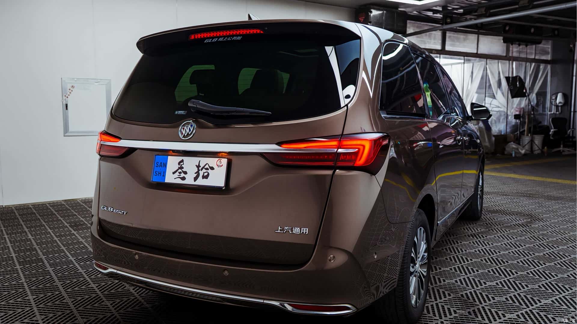 Buick GL8, 2021 6