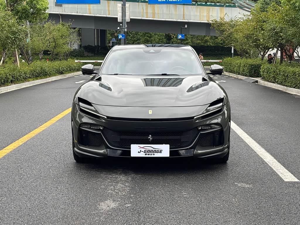 Ferrari Purosangue