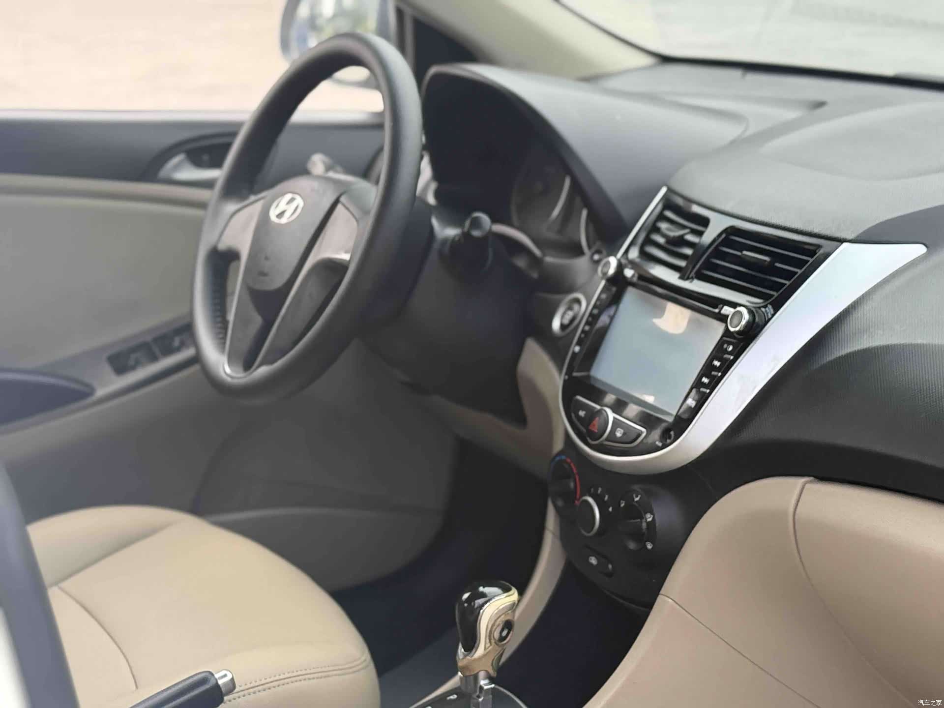 Hyundai GLX, 2014 17