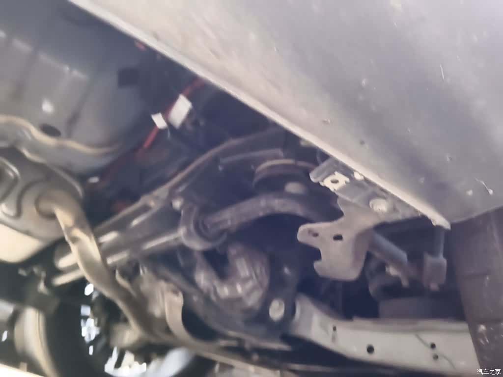 Leapmotor C16, 2025 4