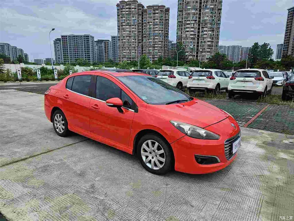Peugeot 308, 2012 8