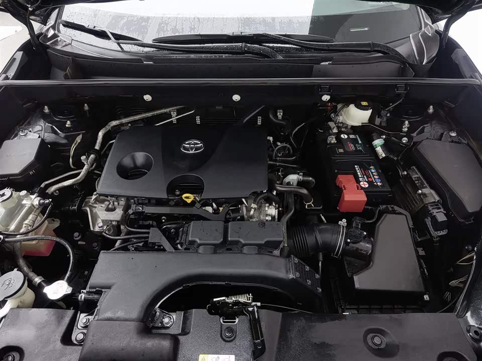 Toyota RAV4 Rongfang