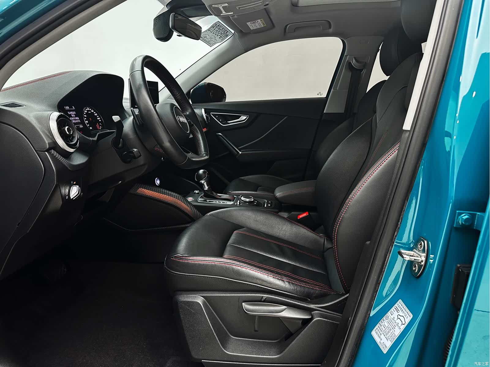 Audi Q2L, 2022 11