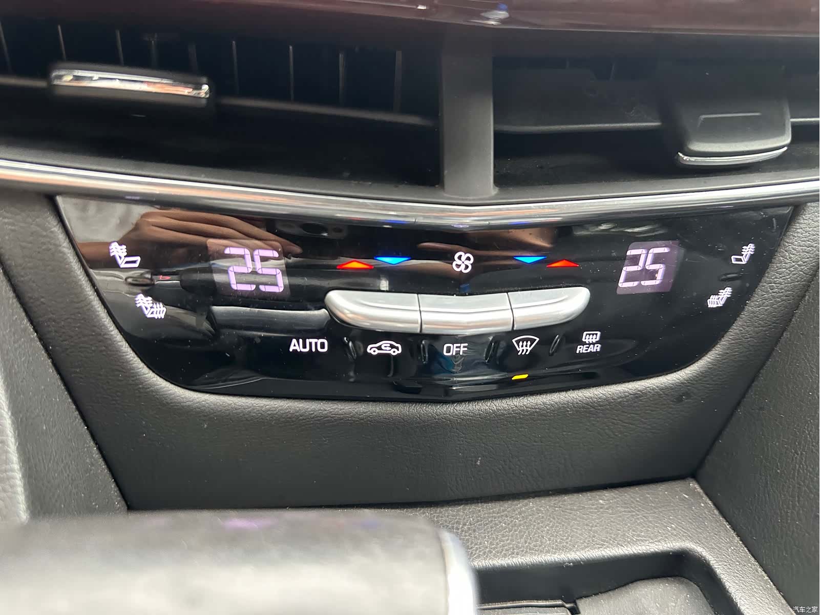 Cadillac CT6, 2017 18