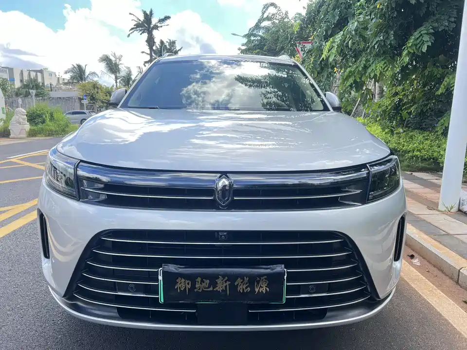 AITO Ask the world M7