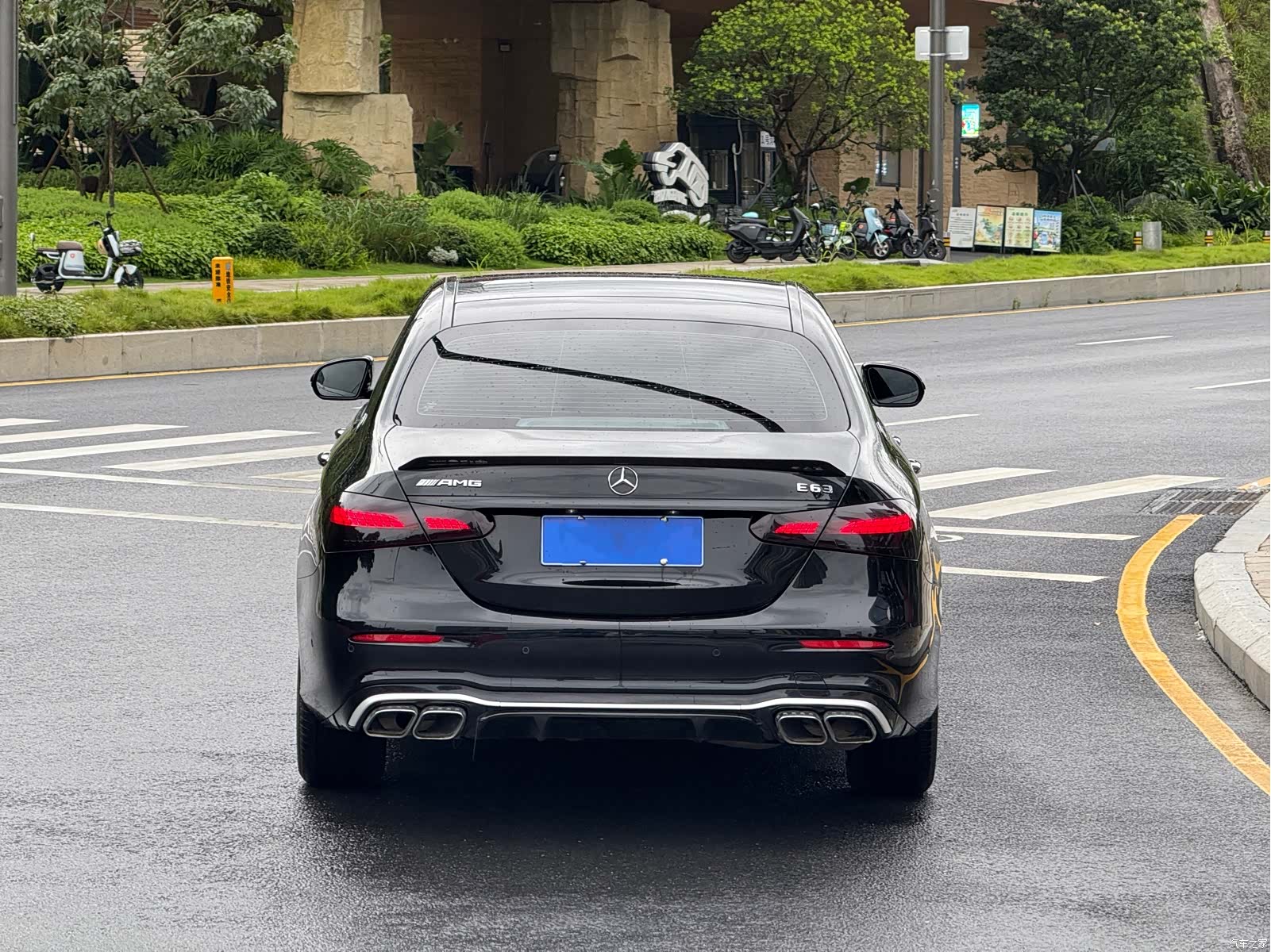 Mercedes-Benz E-Class, 2021 22