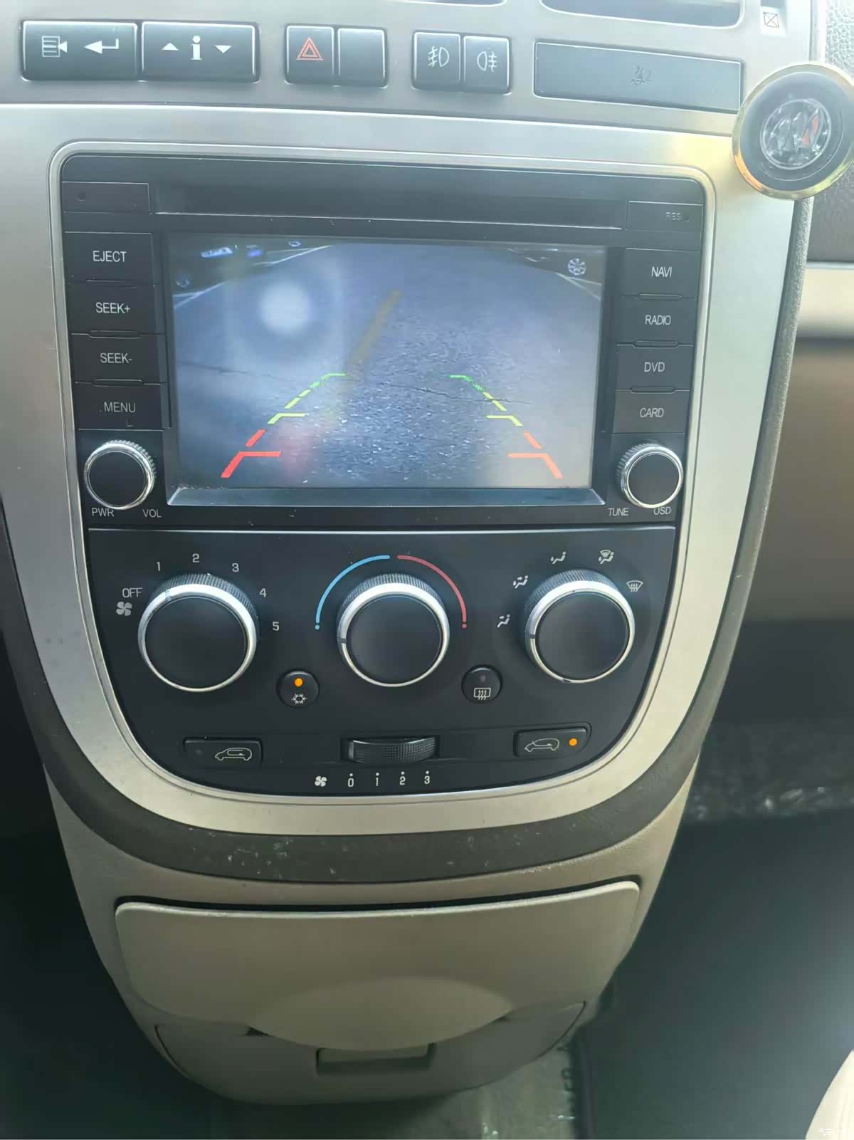 Buick GL8, 2013 23