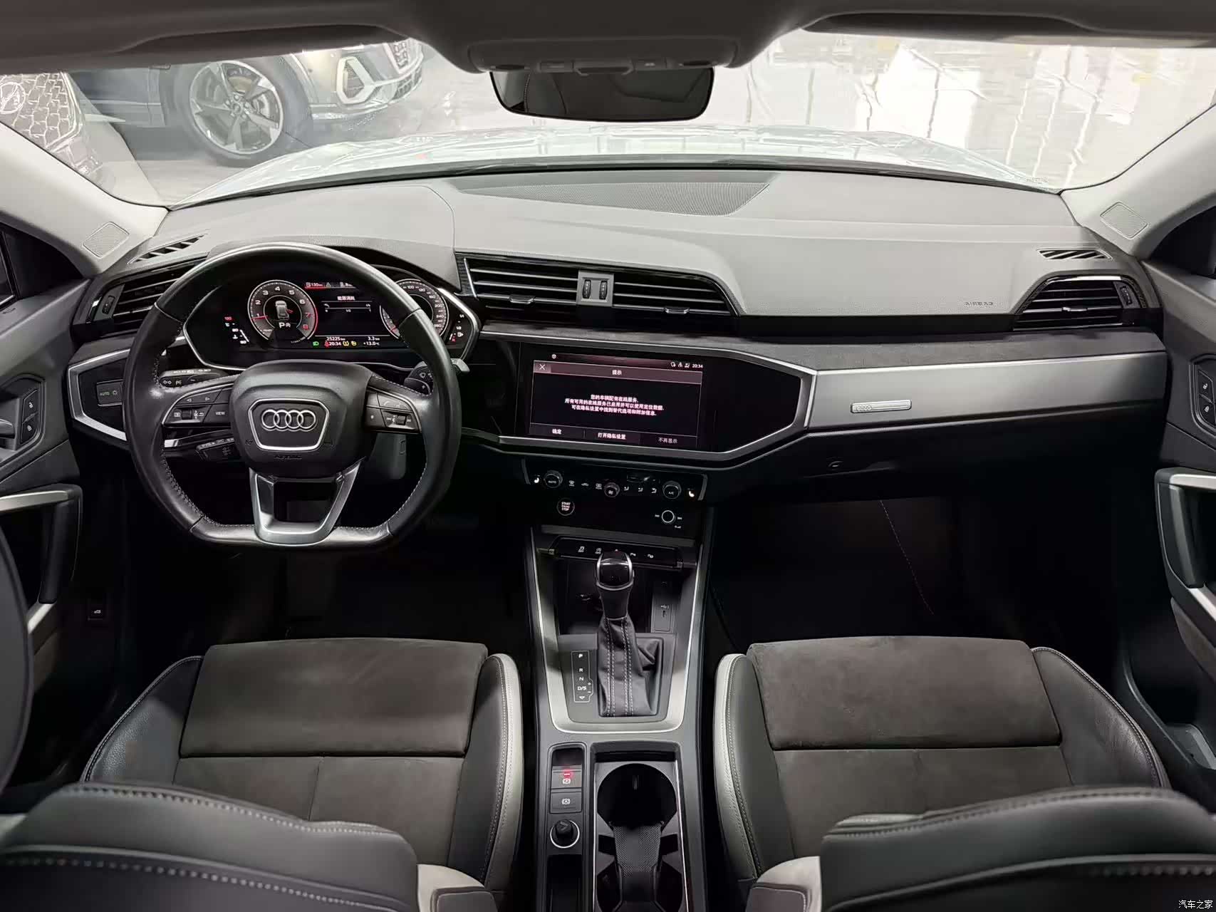 Audi Q3, 2022 8