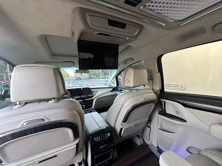 Buick GL8 2020, фото 11