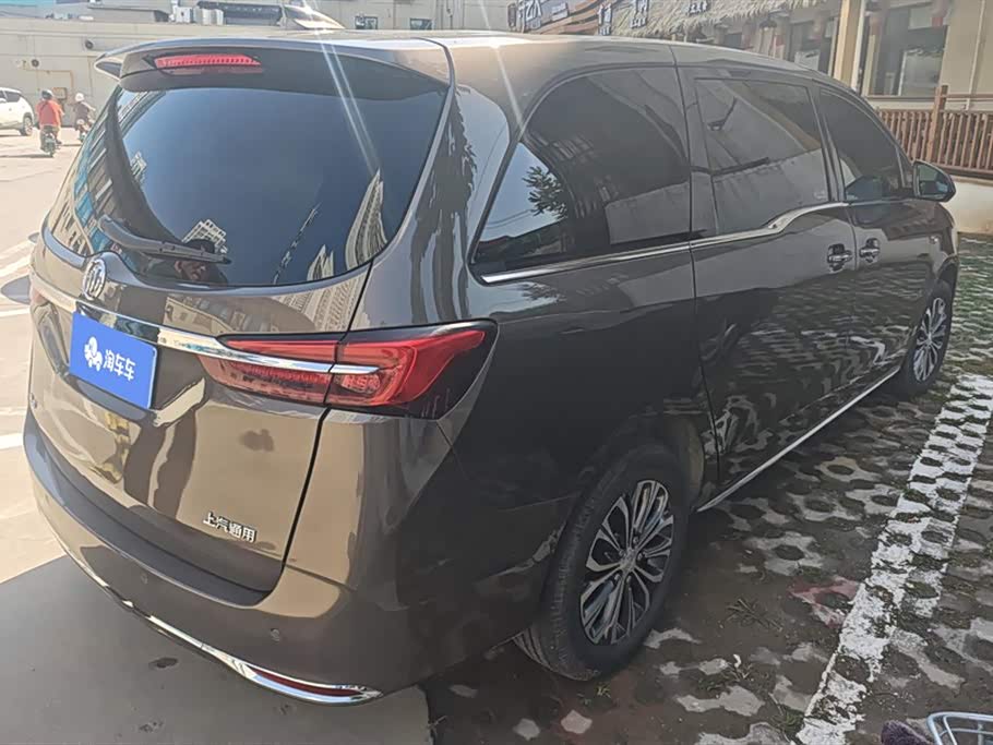 Buick GL8