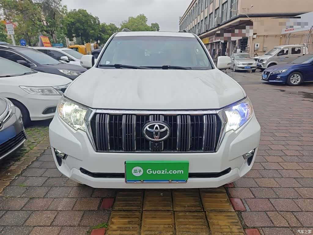 Toyota Prado, 2018 3