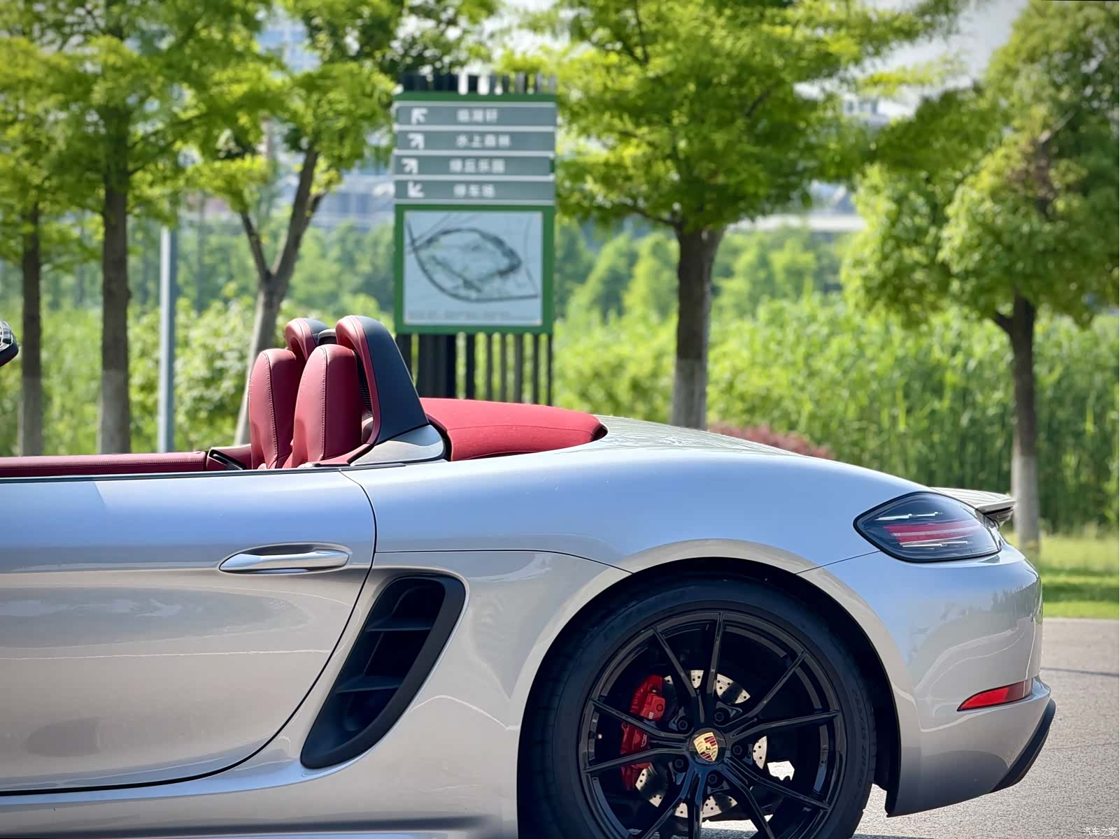 Porsche Boxster, 2022 3