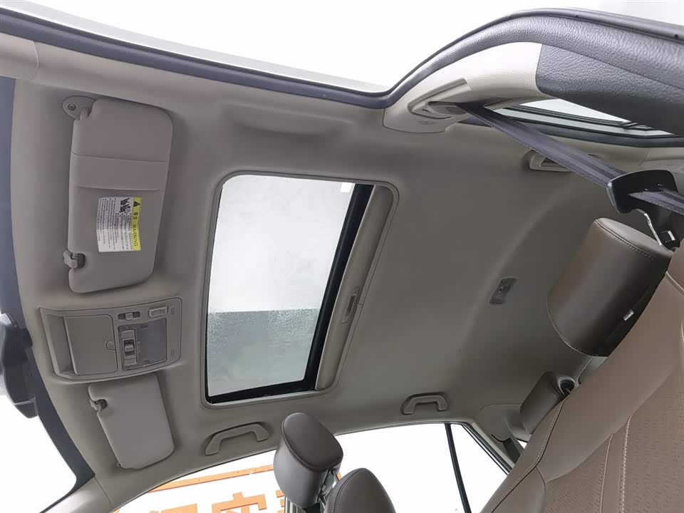 BYD S7