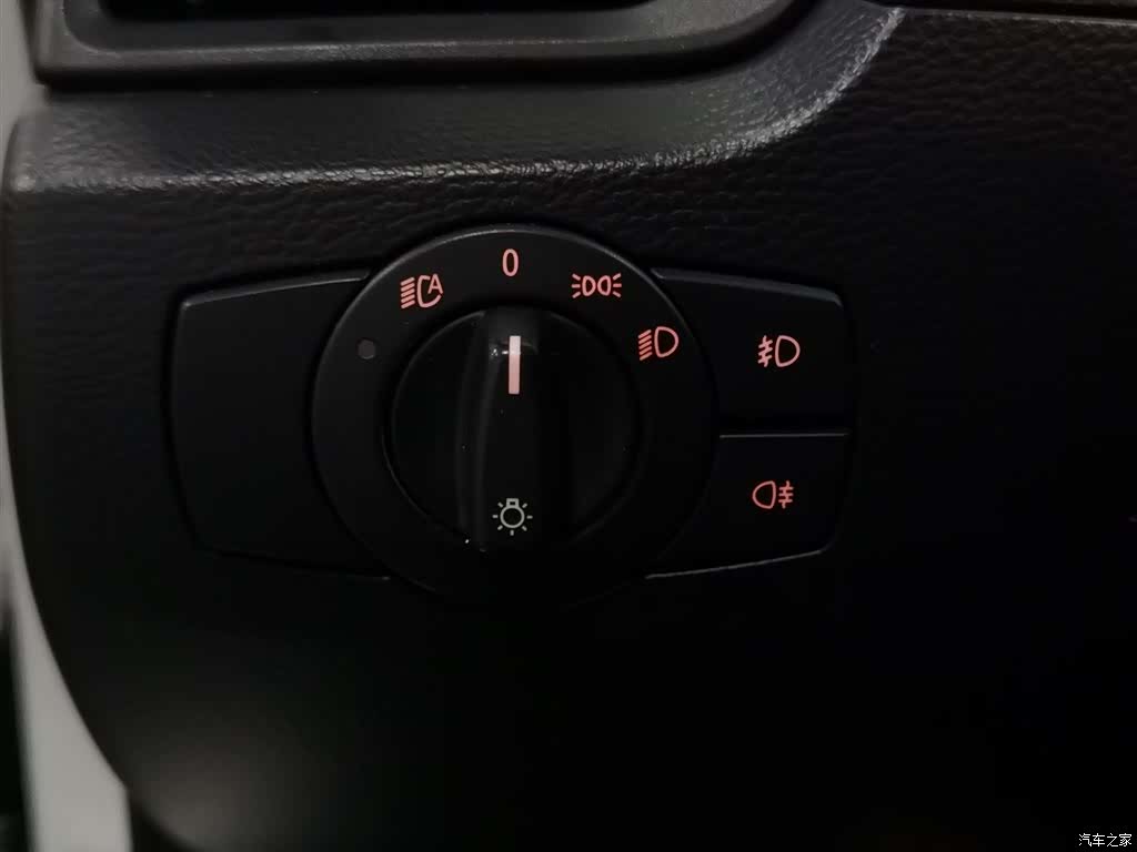 BMW X1, 2012 21