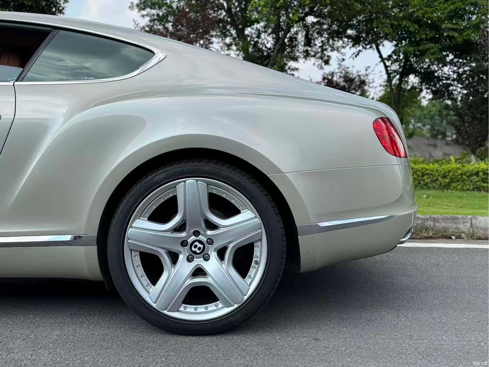 Bentley Continental GT, 2012 21