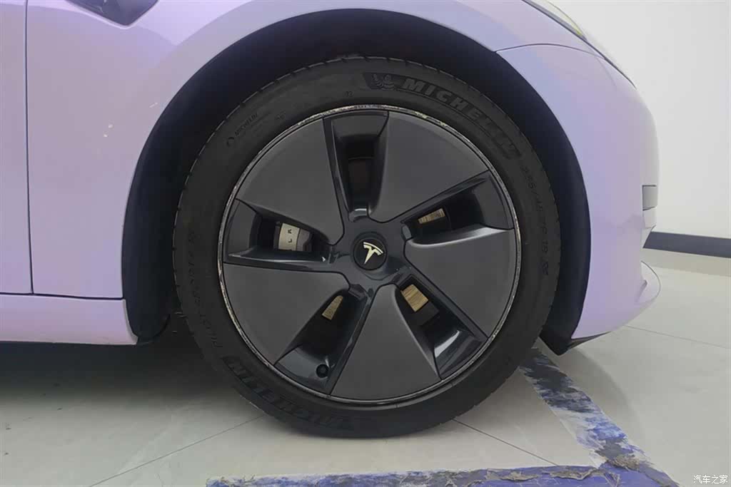 Tesla Model 3, 2022 6