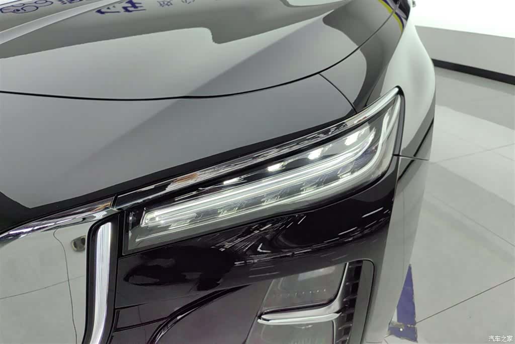Hongqi H5, 2025 все фото