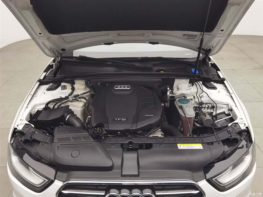 Audi A4L, 2016 6