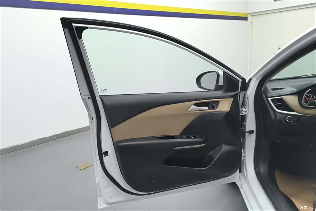 Chevrolet 320, 2022 7