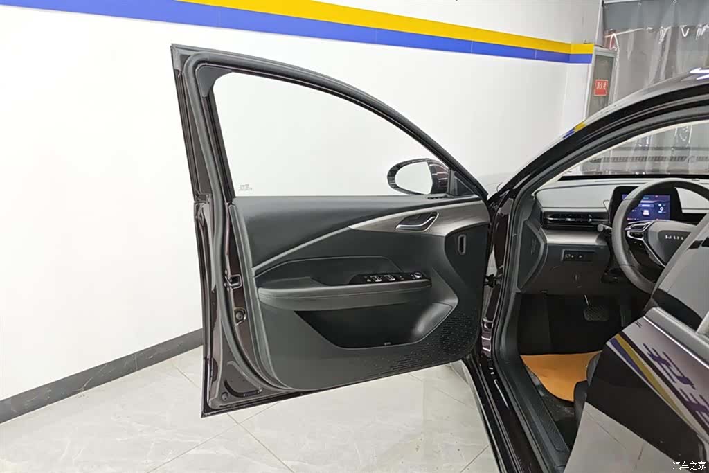 Wuling Starlight, 2024 7