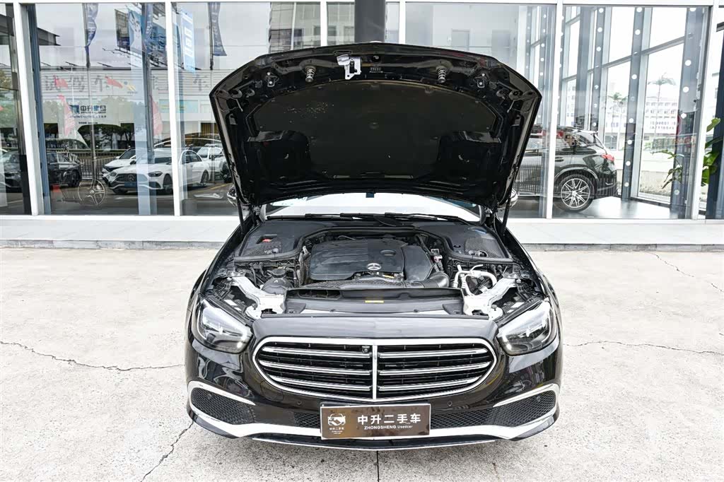 Mercedes-Benz E-Class, 2023 9