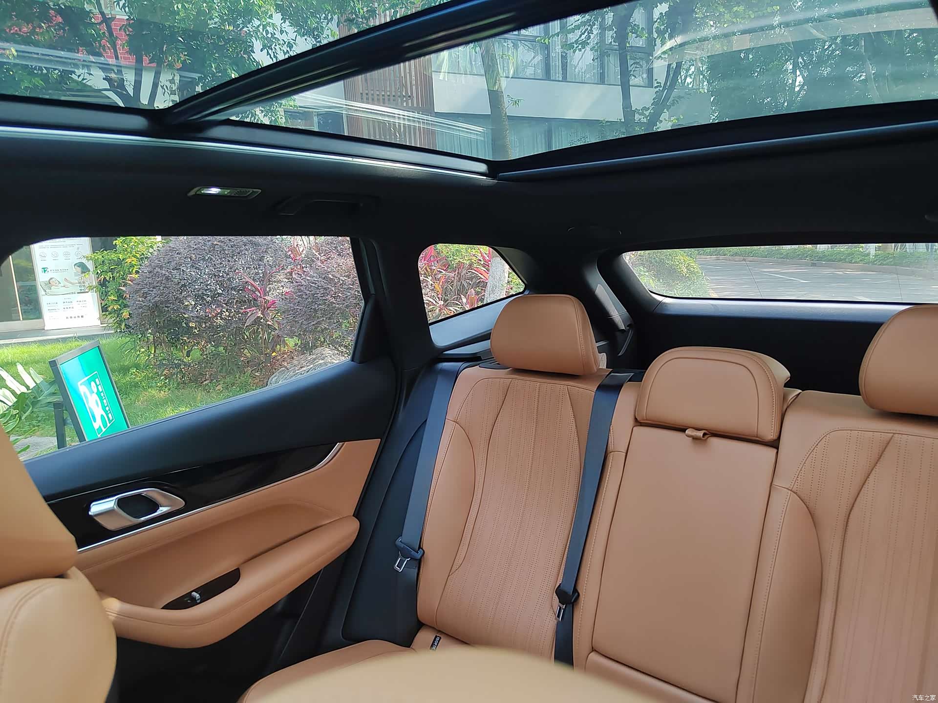 Geely Boyue, 2025 28